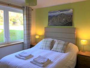 Lochside Self Catering, Isle of Arran